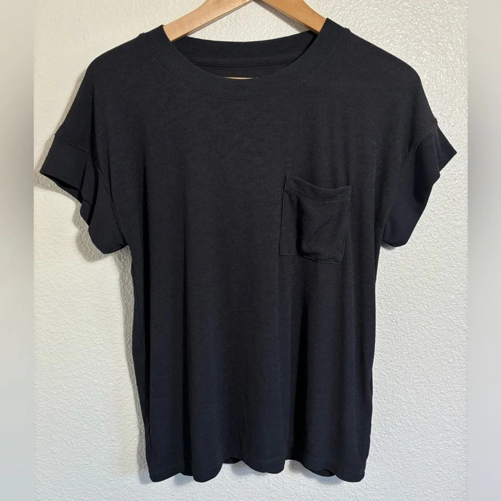 Madewell Charcoal Super Stretchy Relaxed Fit Shirt Size Small | pocket | casual